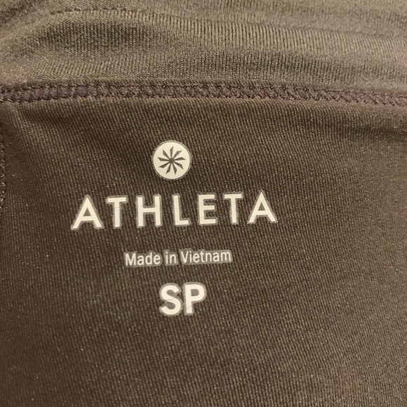 Athleta TRAILSIDE SKORT Shale EUC Size - SP - Picture 6 of 6
